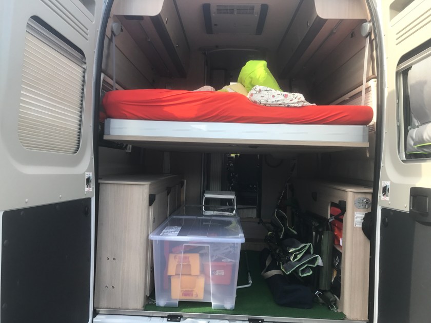 Slik ser det ut når vi senker ned sengen.